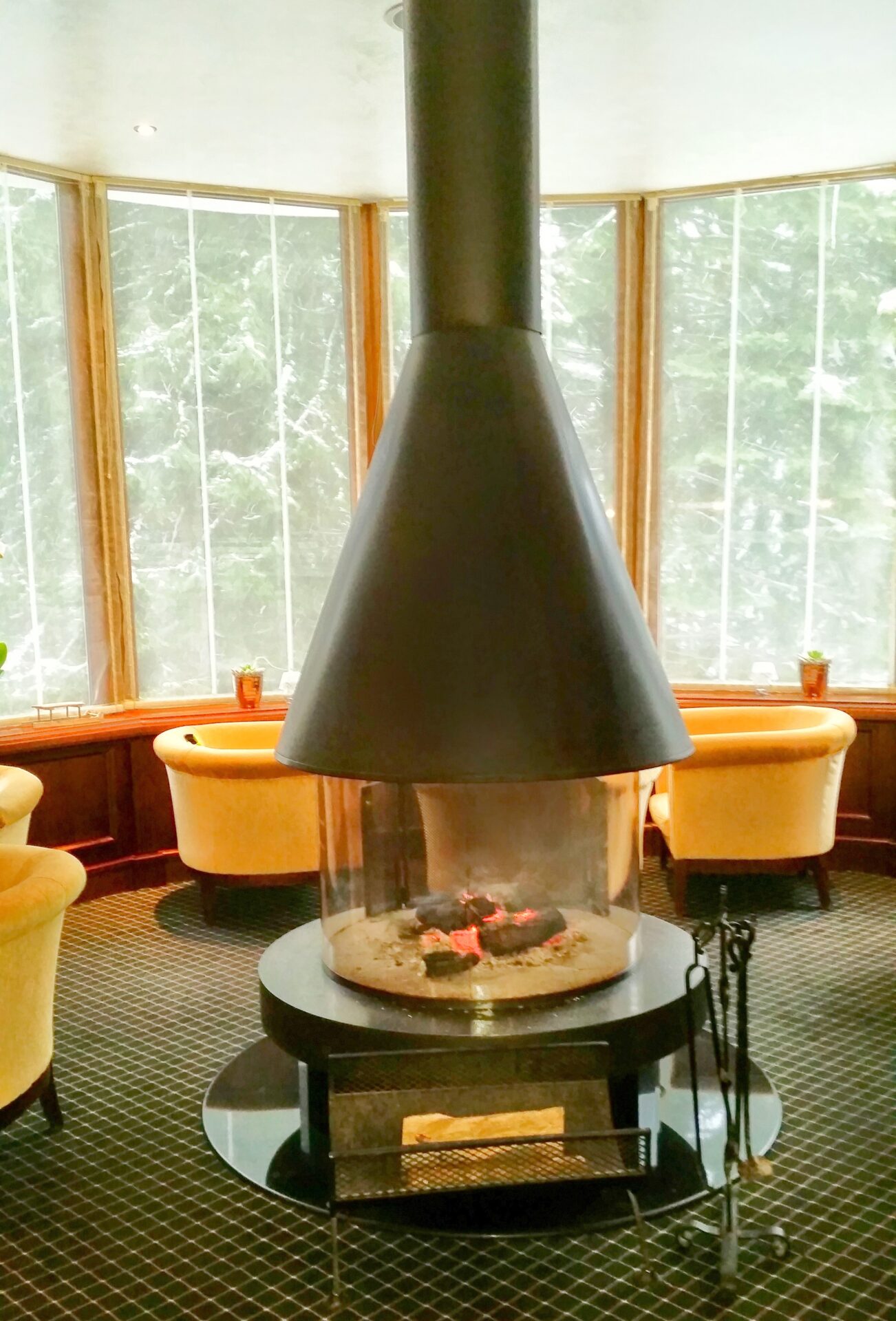 Fire place in the lobby at Yastrebets hotel and SPA, Borovets, Bulgaria