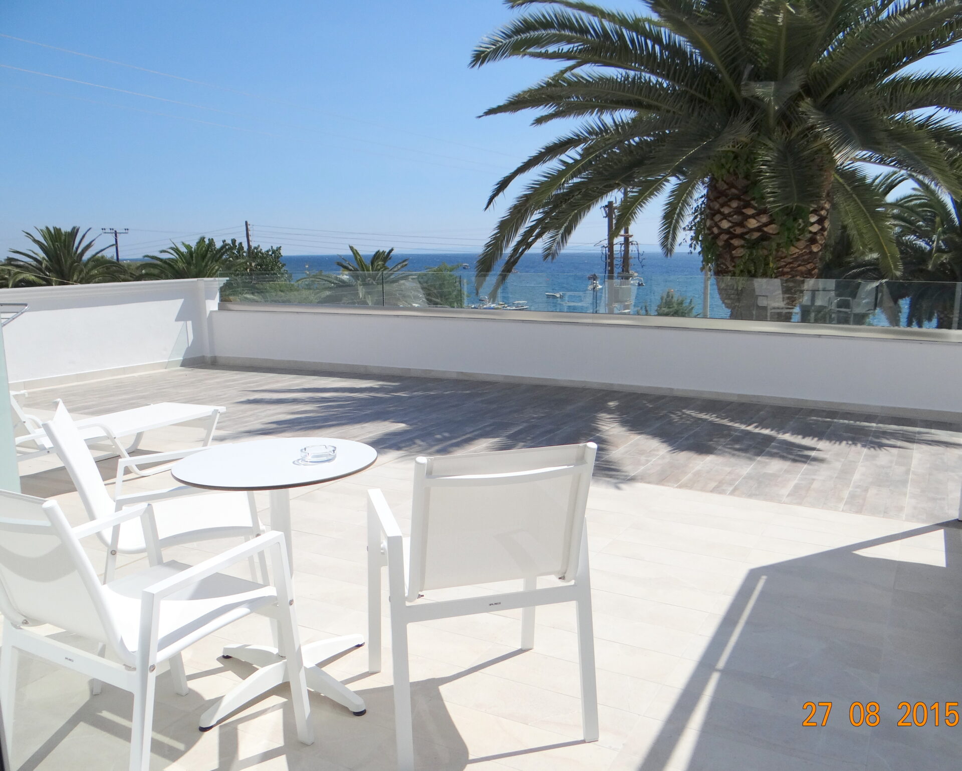 Terrace furnished infront of room 214 at Cronwell Sermilia by placescases.com