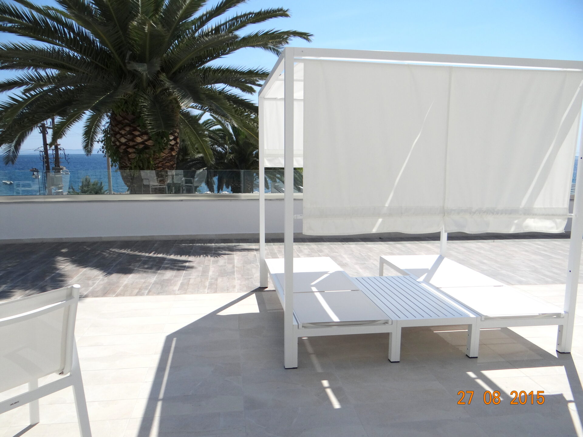 Terrace in front of room 214 at Cronwell Sermilia by placescases.com