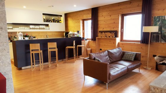Lobby Bar 1 at Corona Dolomites by placescases.com