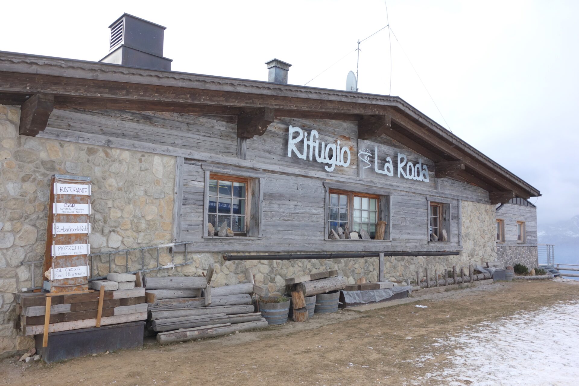 Rifugio La Roda at Paganella Peak by placescases