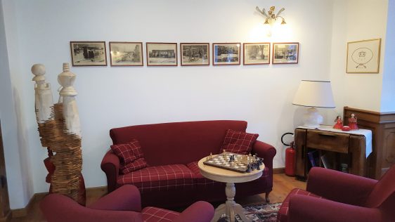 Sofa and Decorationa at Corona Dolomites by placescases.com