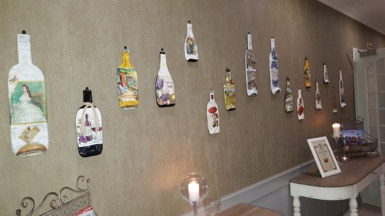 Wall decoration Midalidare Hotel by placescases.com