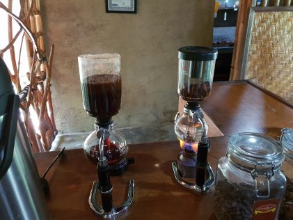 Сифони заредени с kopi luwak/Siphons loaded with kopi luwak, coffee plantation Teba Sari, Bali, placescases.com